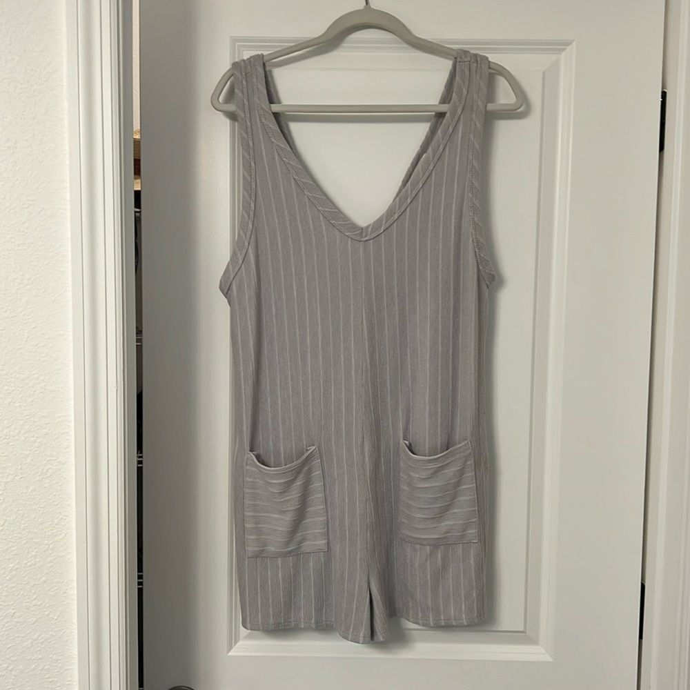Grey jumper